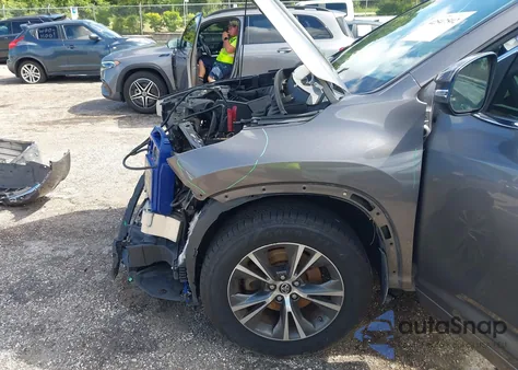 2016 Toyota Highlander Xle V6 из США, поврежденный, VIN 5TDKKRFH1GS146483